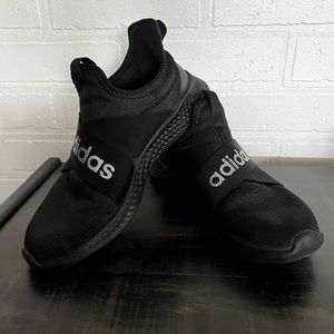 womens Adidas all black sneakers